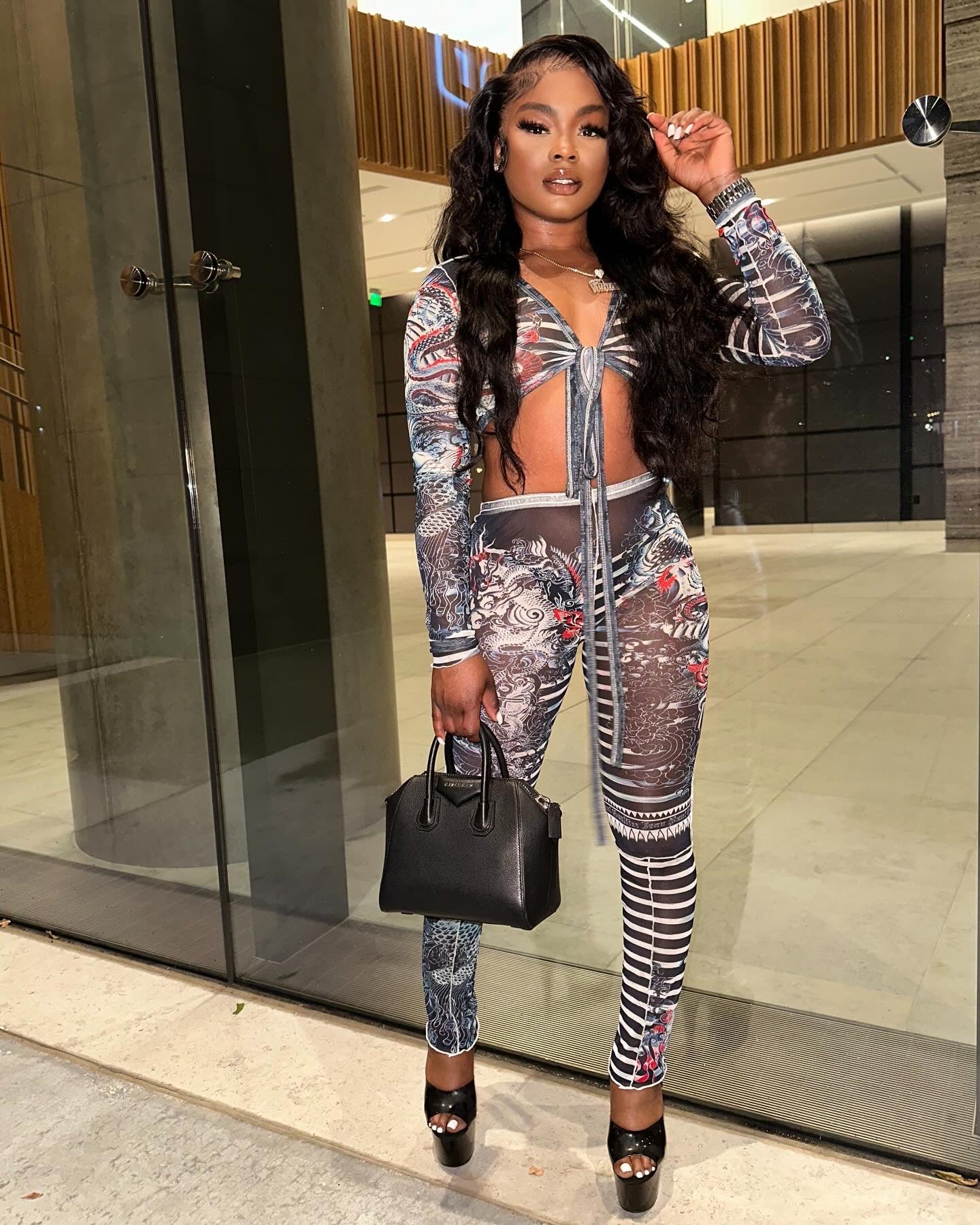 Love & drugs 2 piece